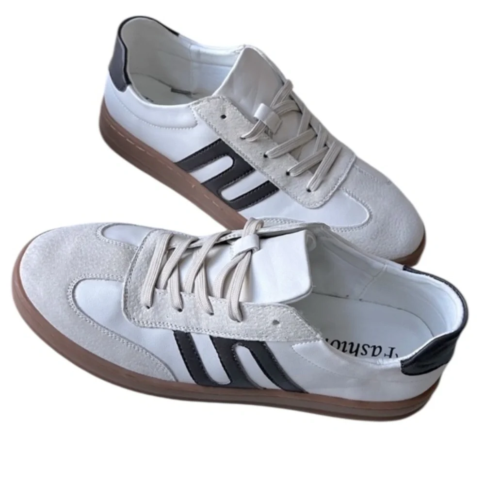 Retro Unbranded Vegan Suede White Ecru Black Men's Lifestyle Sneakers, 10 NWOB